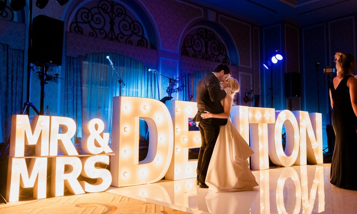 MR & MRS Marquee Letters Extravaganza